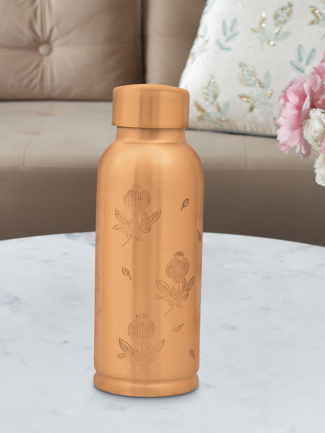 

HomeTown Gold-Toned & Black Floral Printed Copper Flask Water Bottle 750 ml