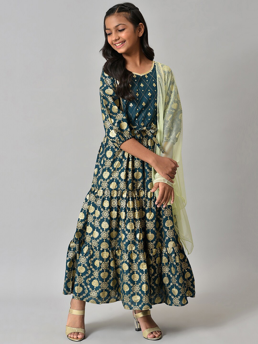 

AURELIA Girls aw-22 Green & Beige Ethnic Motifs Ethnic Maxi Dress