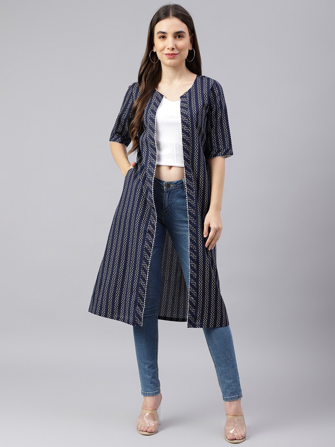 

DECKEDUP Women Blue & Cream-Coloured Printed Longline Indigo Shrug