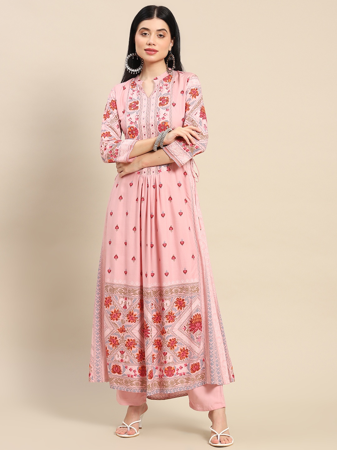 

Prakhya Women Pink Floral Printed Kurta with Palazzos