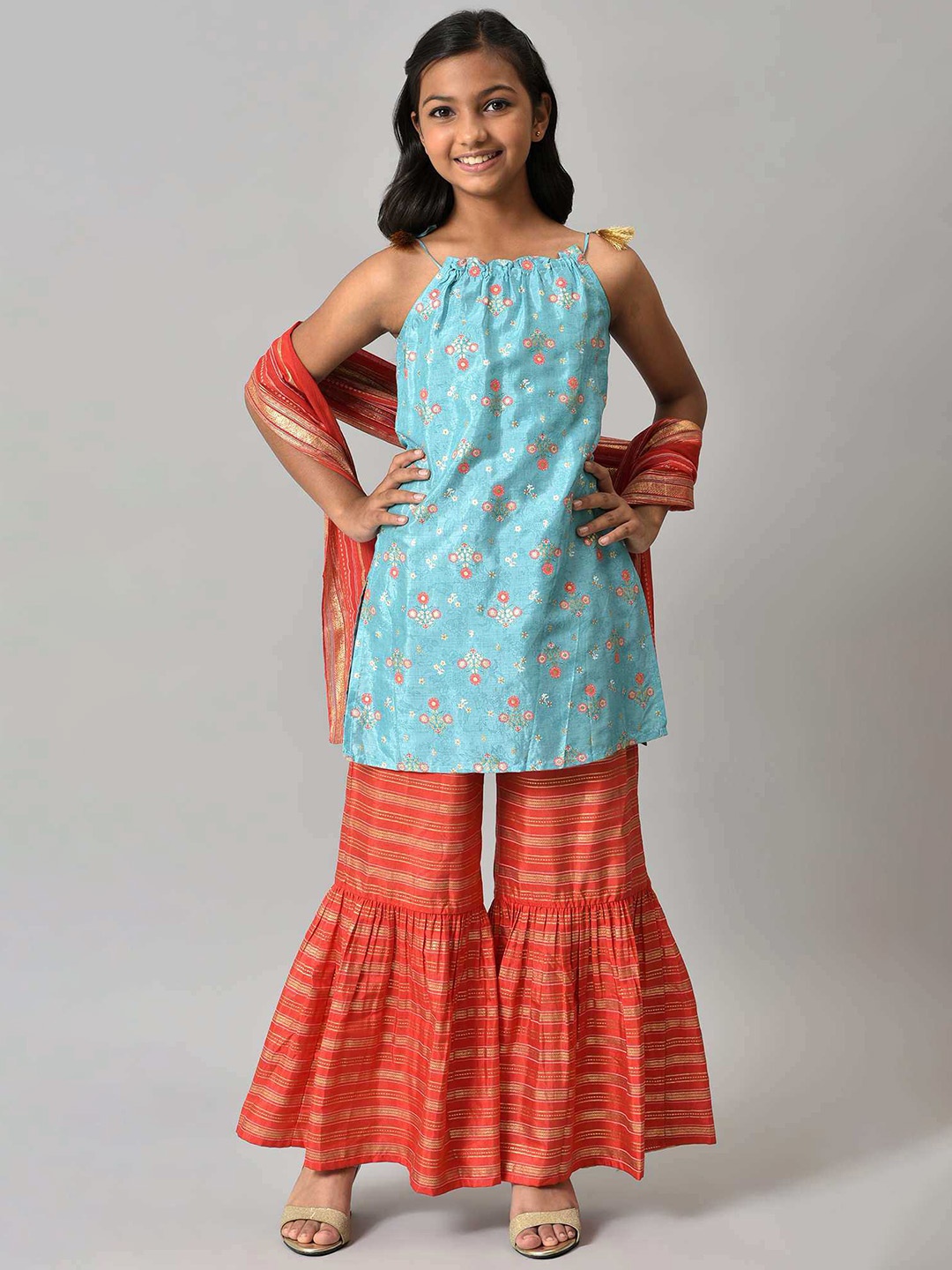 

AURELIA Girls Blue & Red Printed Kurta with Trousers