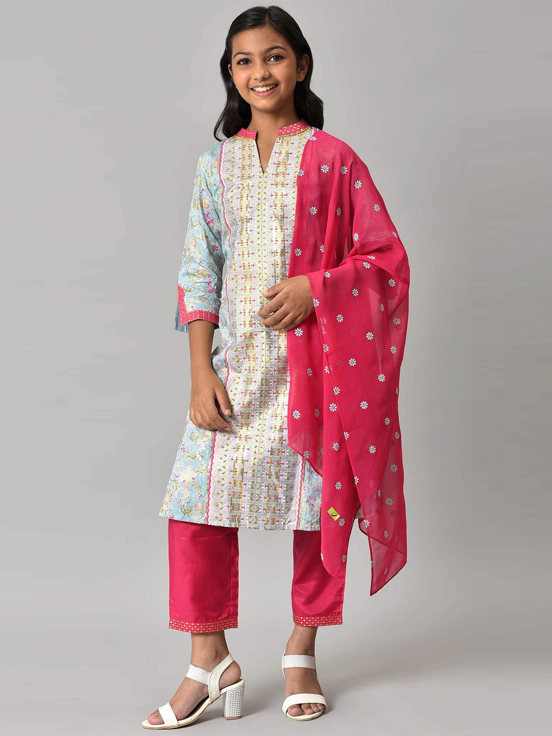 

AURELIA Girls Blue & Pink Printed Kurta & Palazzos