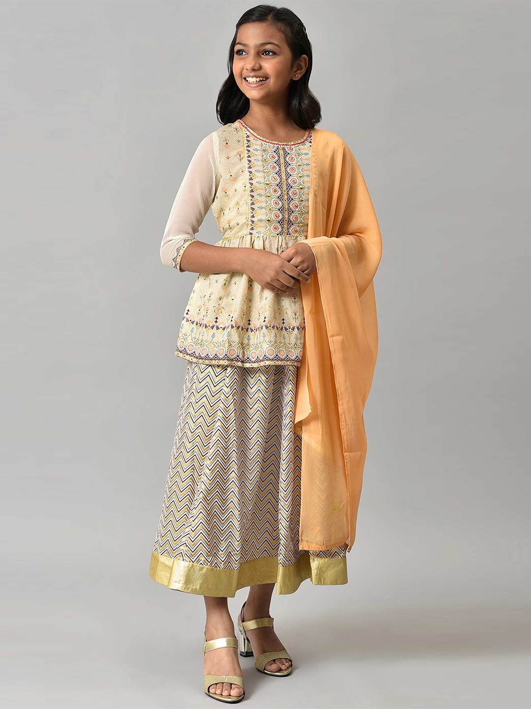 

AURELIA Girls Beige & Cream-Coloured Printed Skirt & Kurta with Dupatta