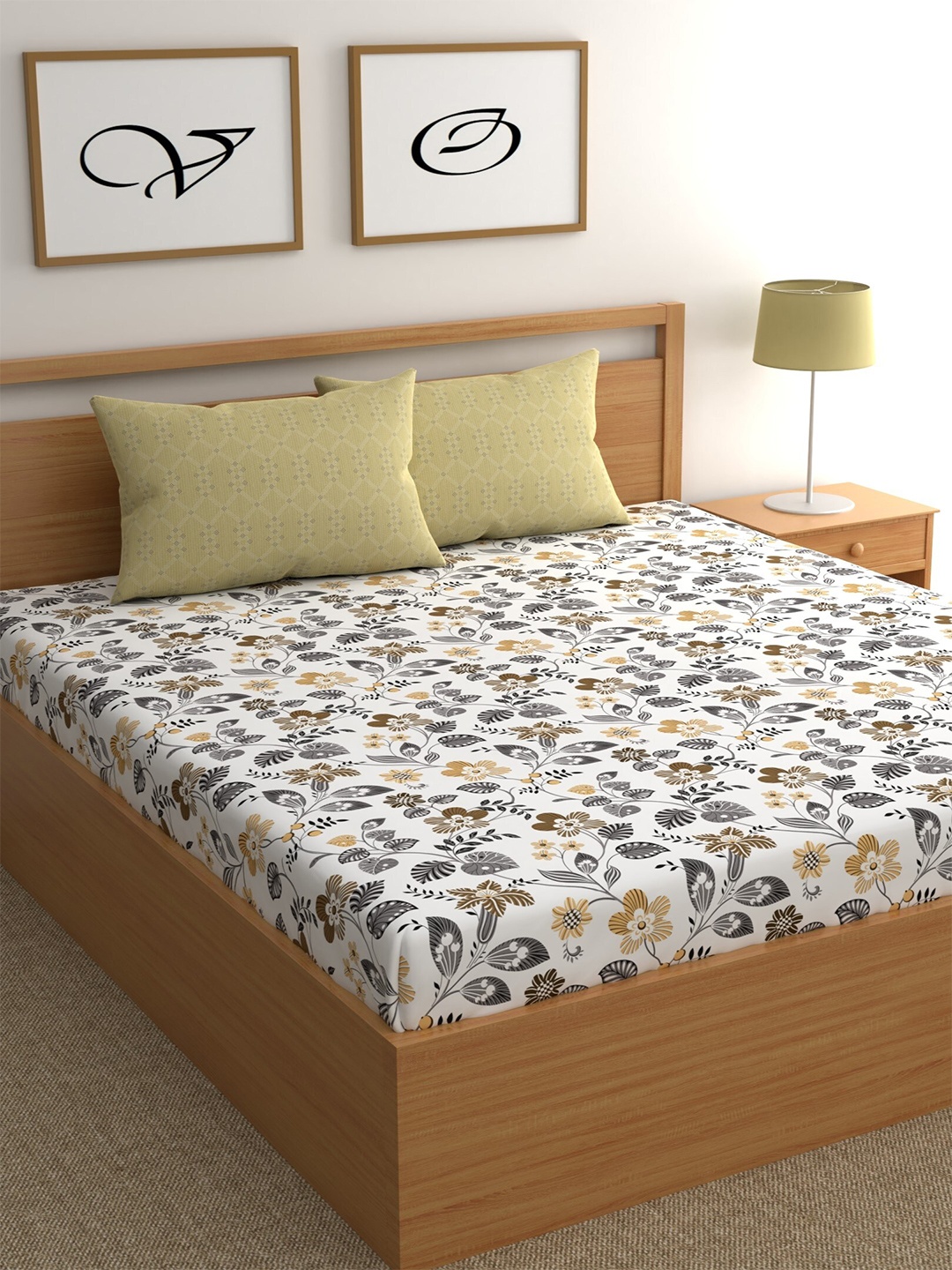 

CHHAVI INDIA White & Brown Floral 210 TC Queen Bedsheet with 2 Pillow Covers