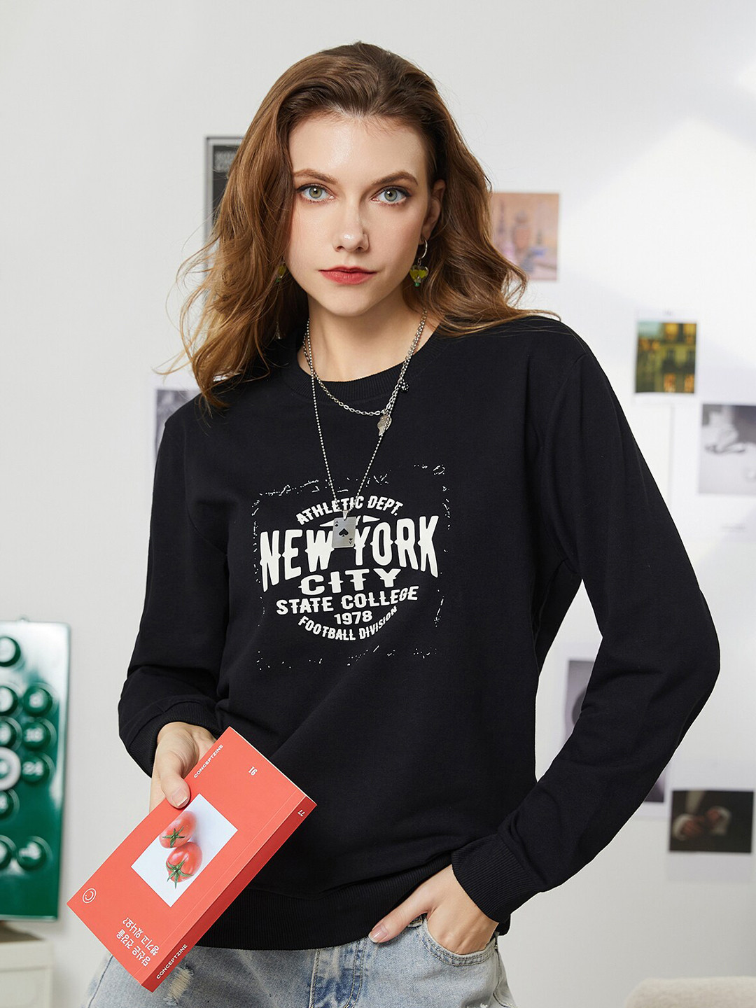 

URBANIC Women Black Printed Cotton Sweatshirt