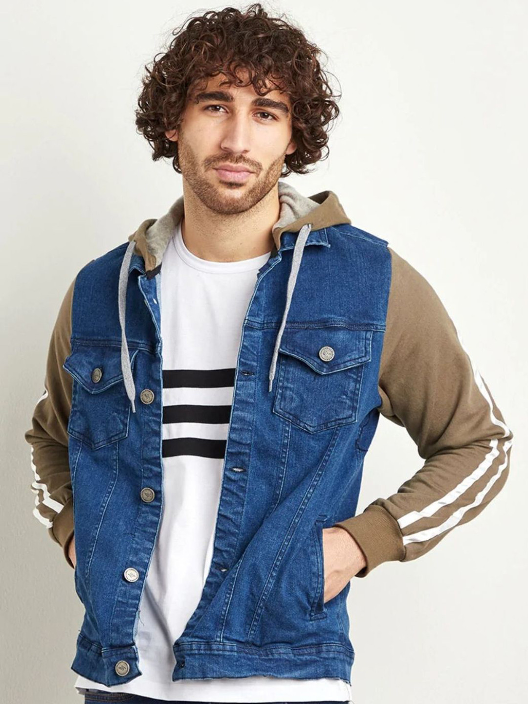 

Campus Sutra Men Blue Windcheater Outdoor Denim Jacket