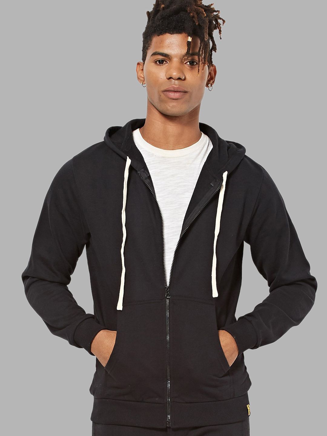 

Campus Sutra Men Black Hooded Cotton Sweatshirt