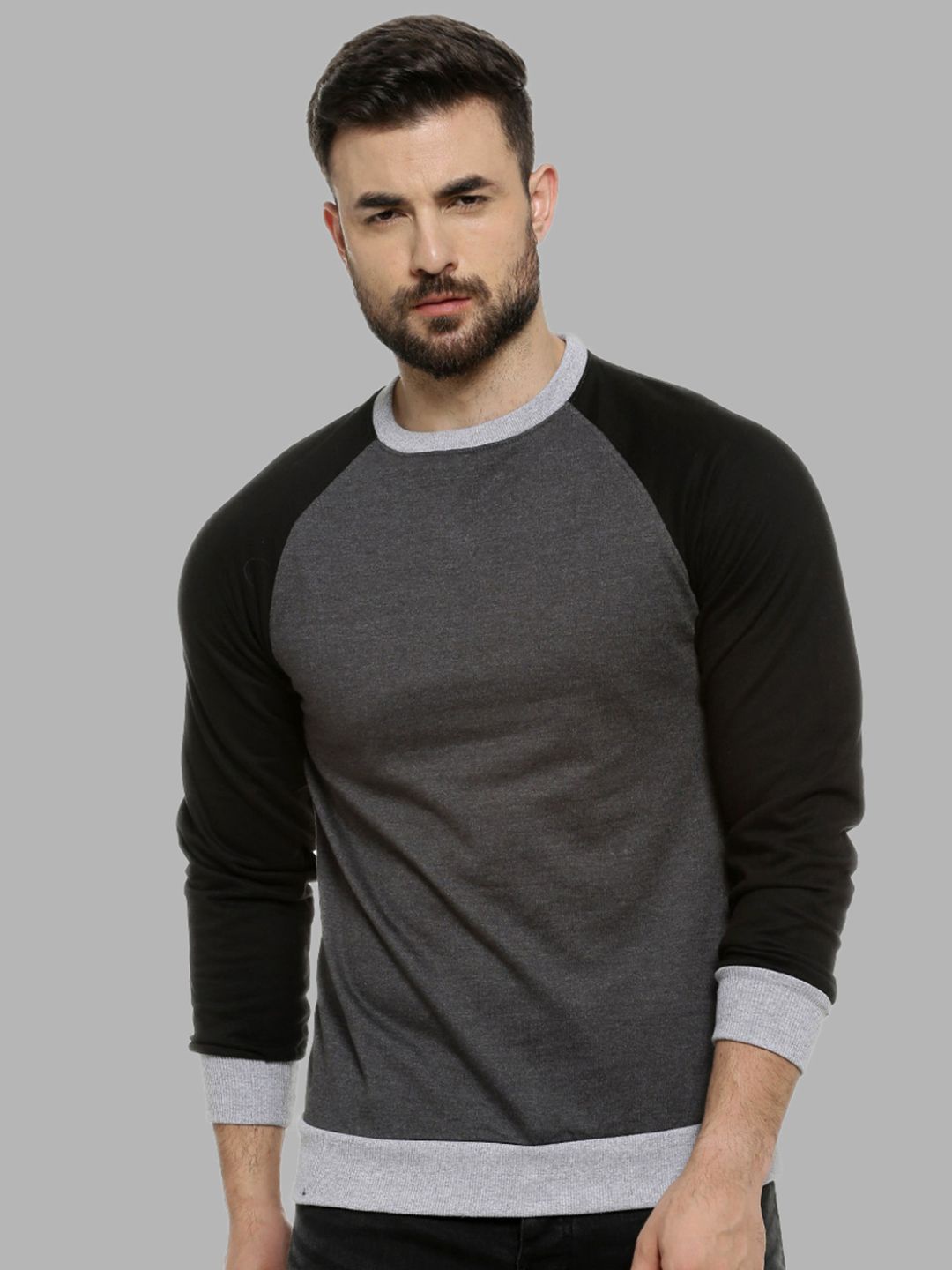 

Campus Sutra Men Grey Sweatshirt