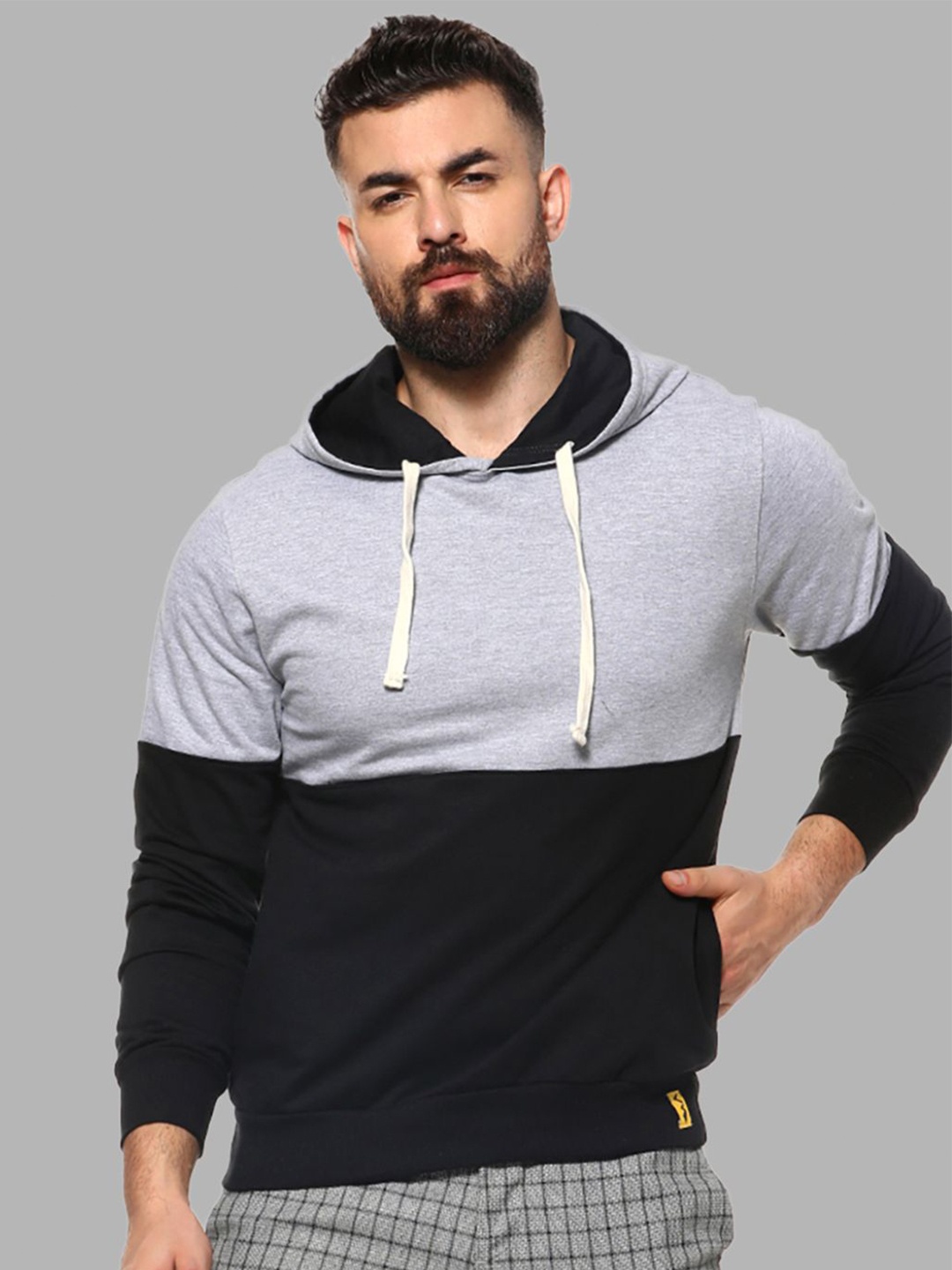

Campus Sutra Men Black Colourblocked Hooded Cotton Sweatshirt