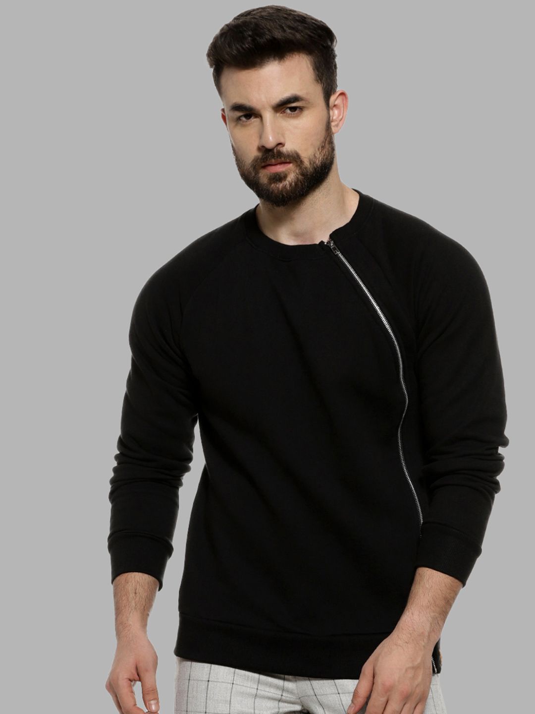 

Campus Sutra Men Black Sweatshirt