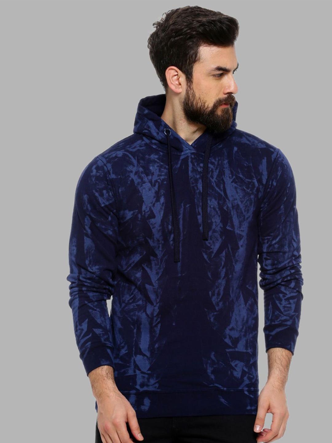 

Campus Sutra Men Navy Blue Printed Hooded Sweatshirt