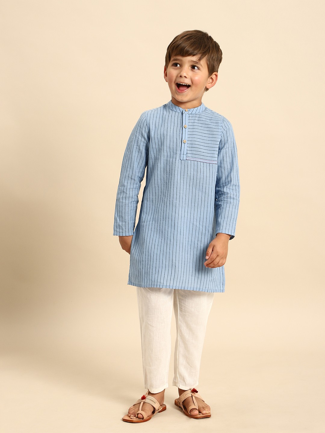 

House of Pataudi Boys Blue Striped Pure Cotton Kurta