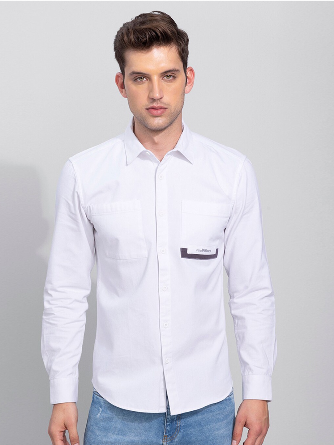 

Snitch Men White Slim Fit Casual Shirt