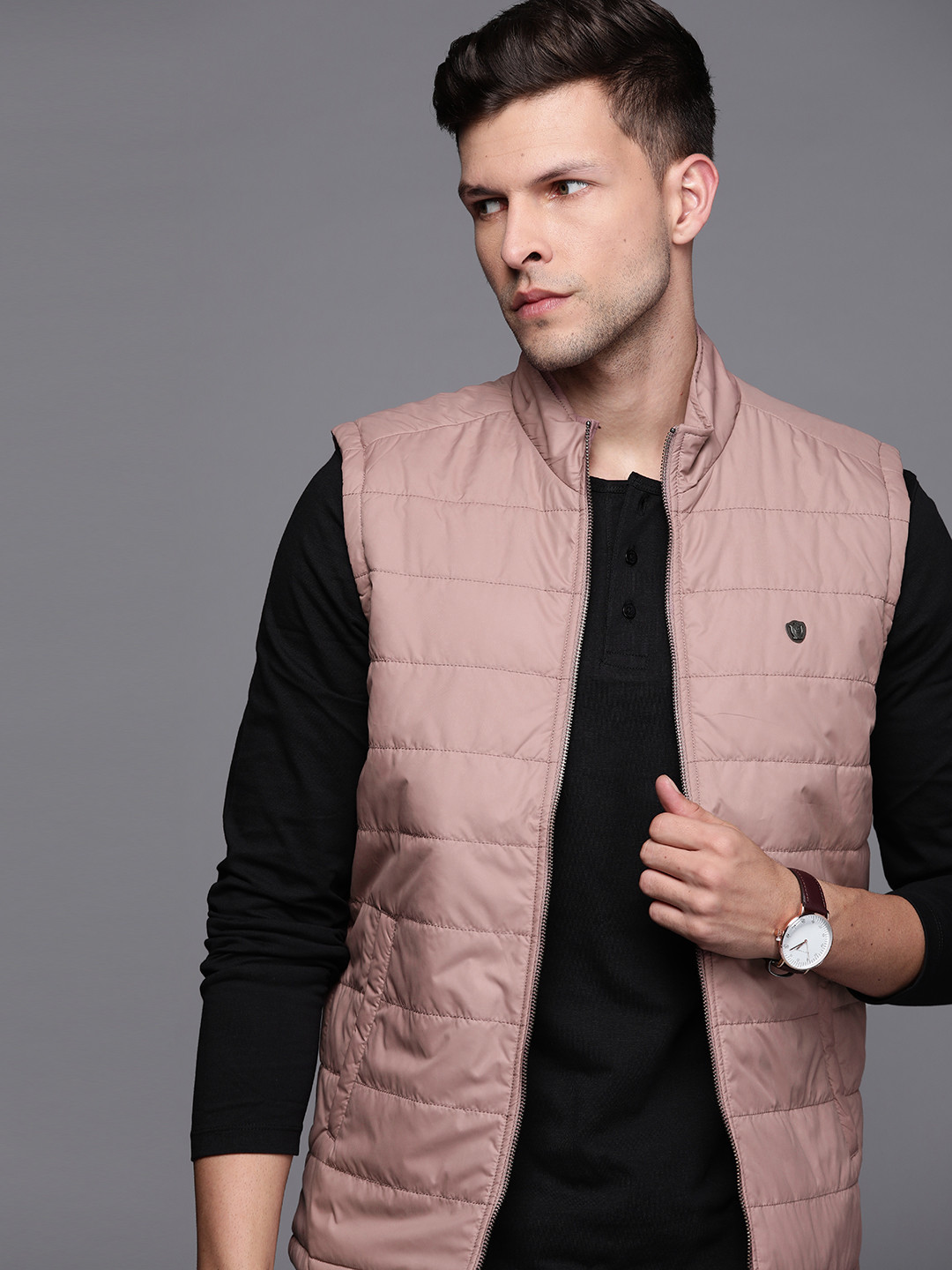 

Louis Philippe Men Dusty Pink Solid Sleeveless Padded Jacket, Rose