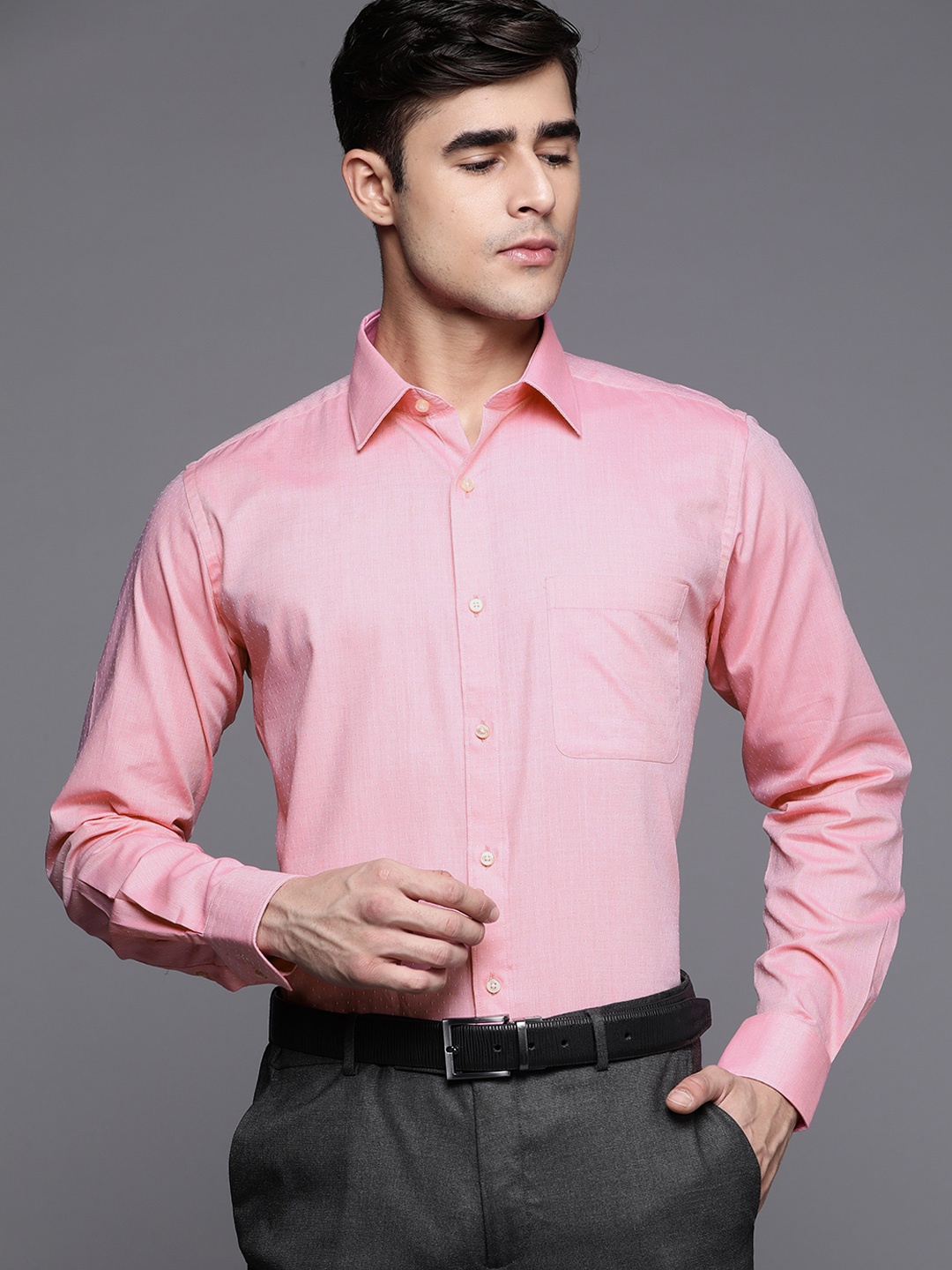 

Raymond Men Pink & White Pure Cotton Slim Fit Self-Design Formal Shirt