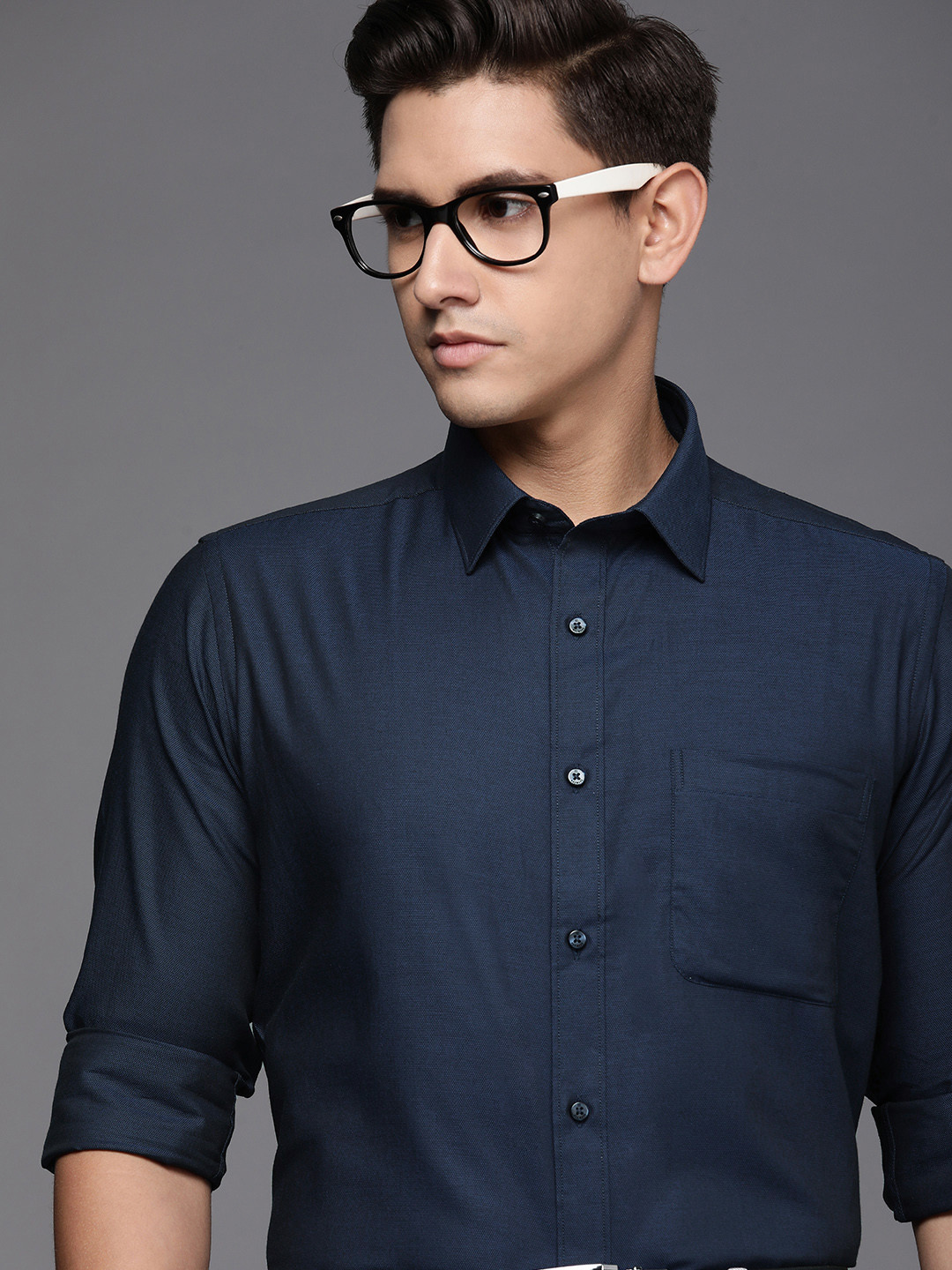 

Raymond Men Navy Blue Slim Fit Solid Pure Cotton Formal Shirt
