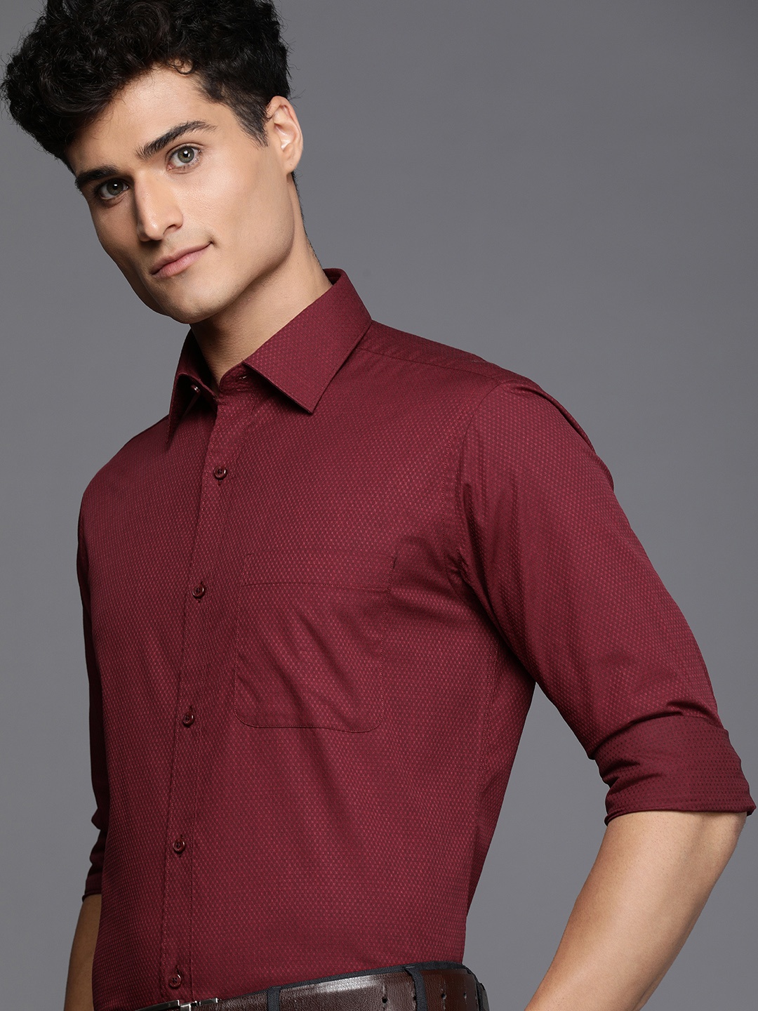 

Raymond Men Maroon Self Design Slim Fit Pure Cotton Formal Shirt