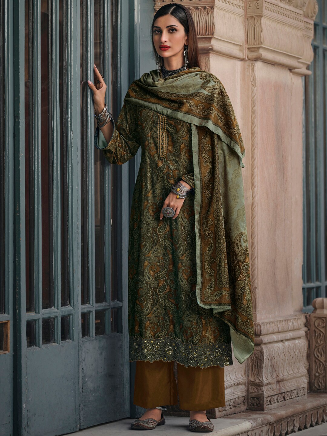 

Stylee LIFESTYLE Green & Grey Embroidered Silk Crepe Unstitched Dress Material