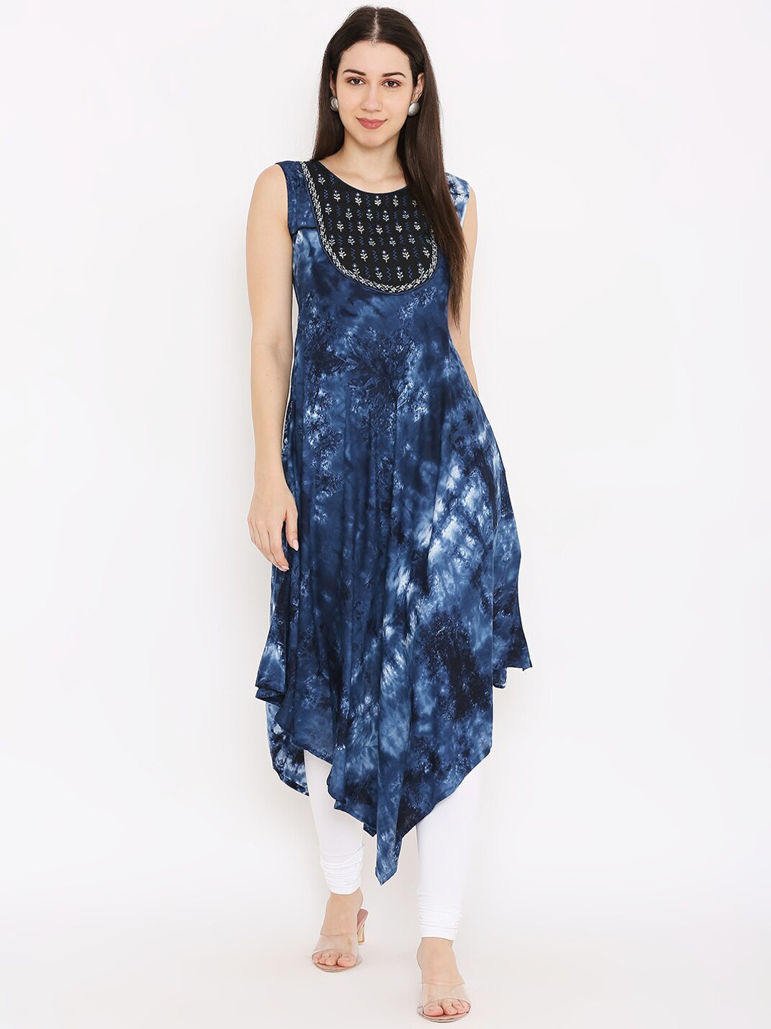 

Peppertree Women Navy Blue & White Dyed Mirror Work Kurta