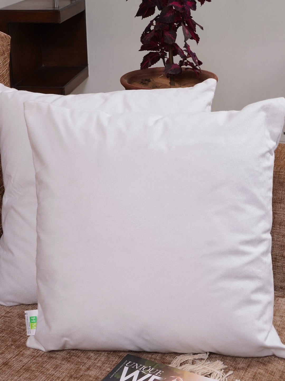 

HOMEMONDE White Set of 2 Velvet Square Cushion Covers