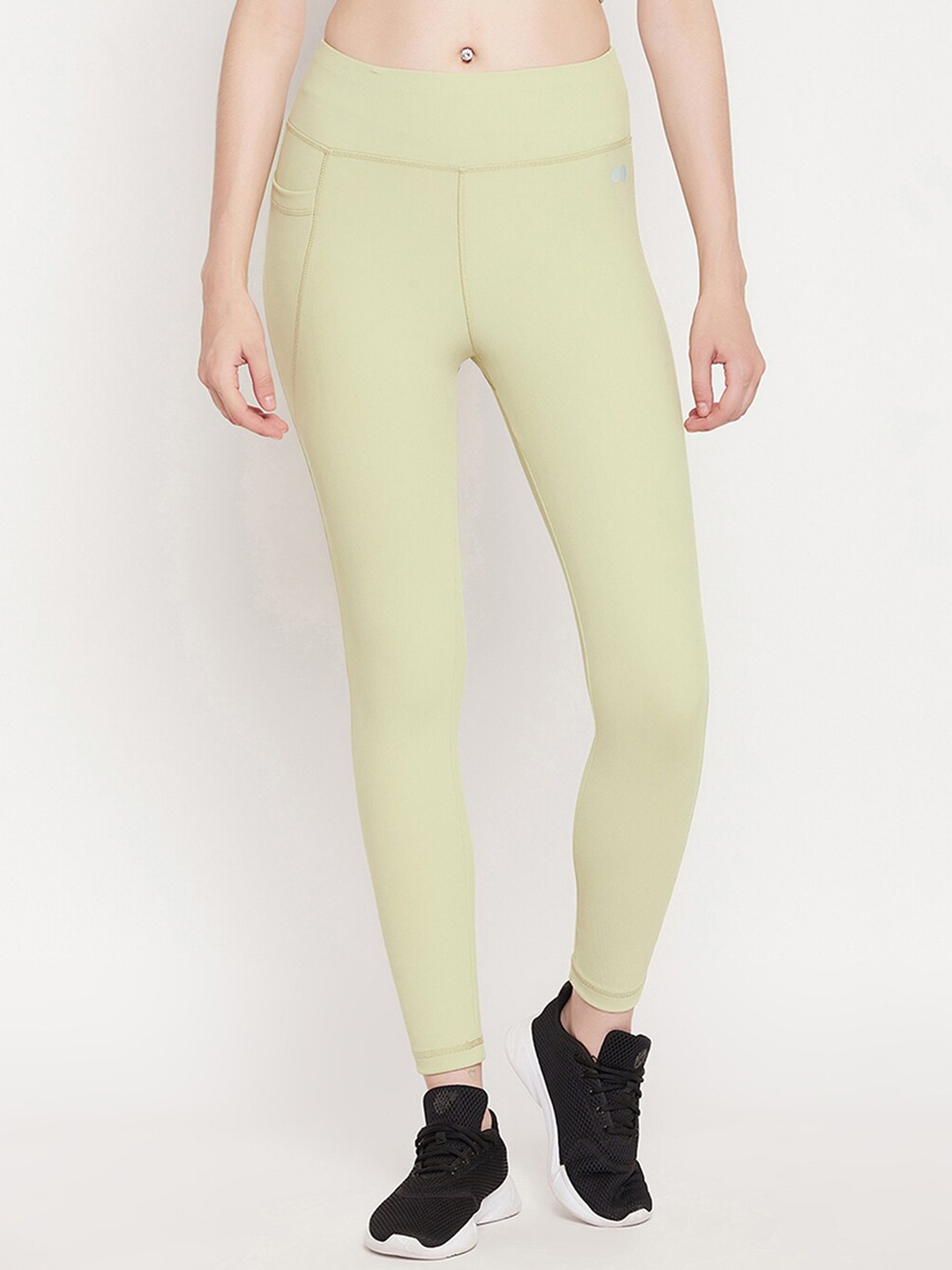 

Clovia High Rise Active Tights with Side Pocket, Green