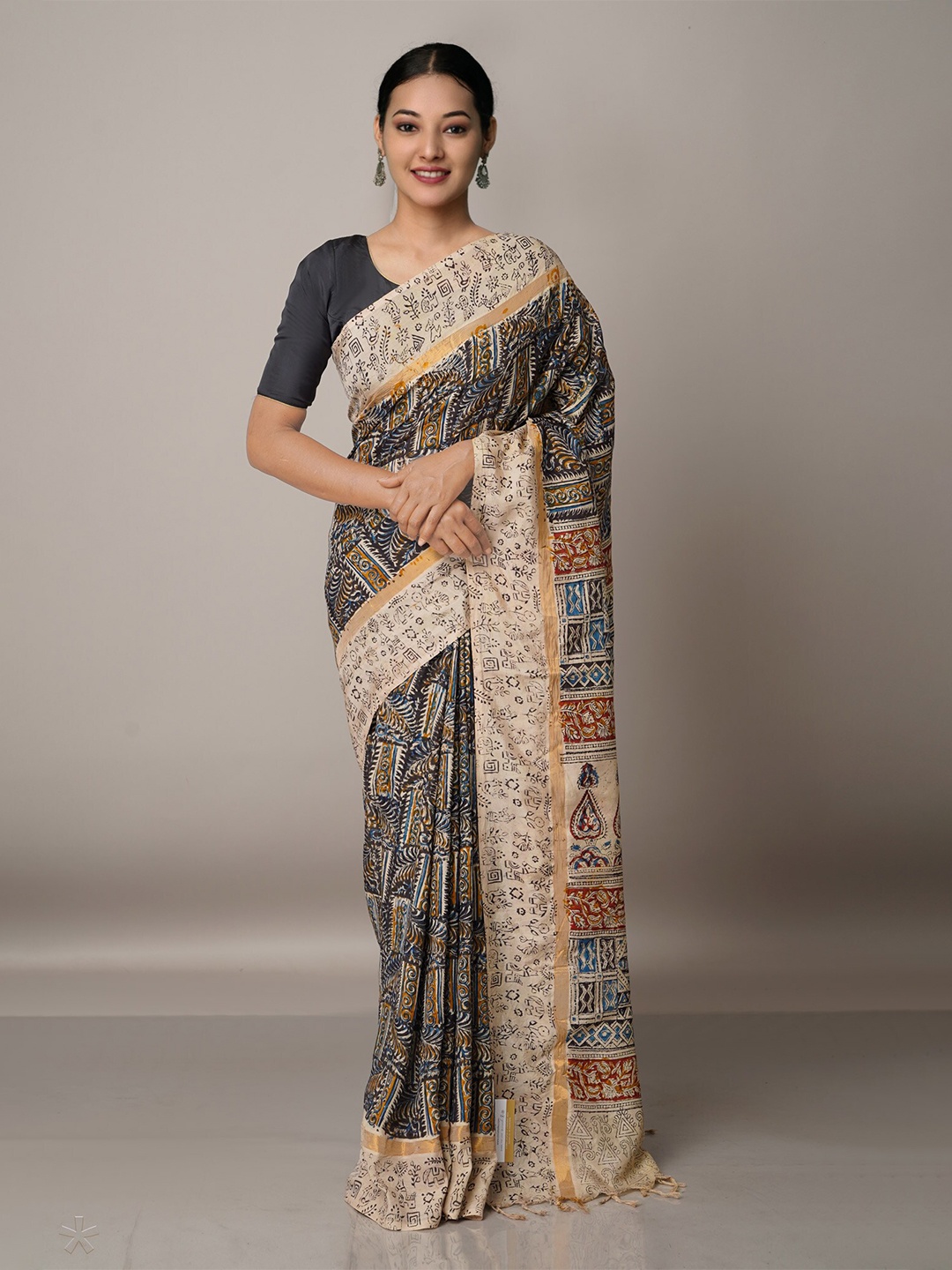 

Unnati Silks Beige & Blue Kalamkari Pure Silk Block Print Saree