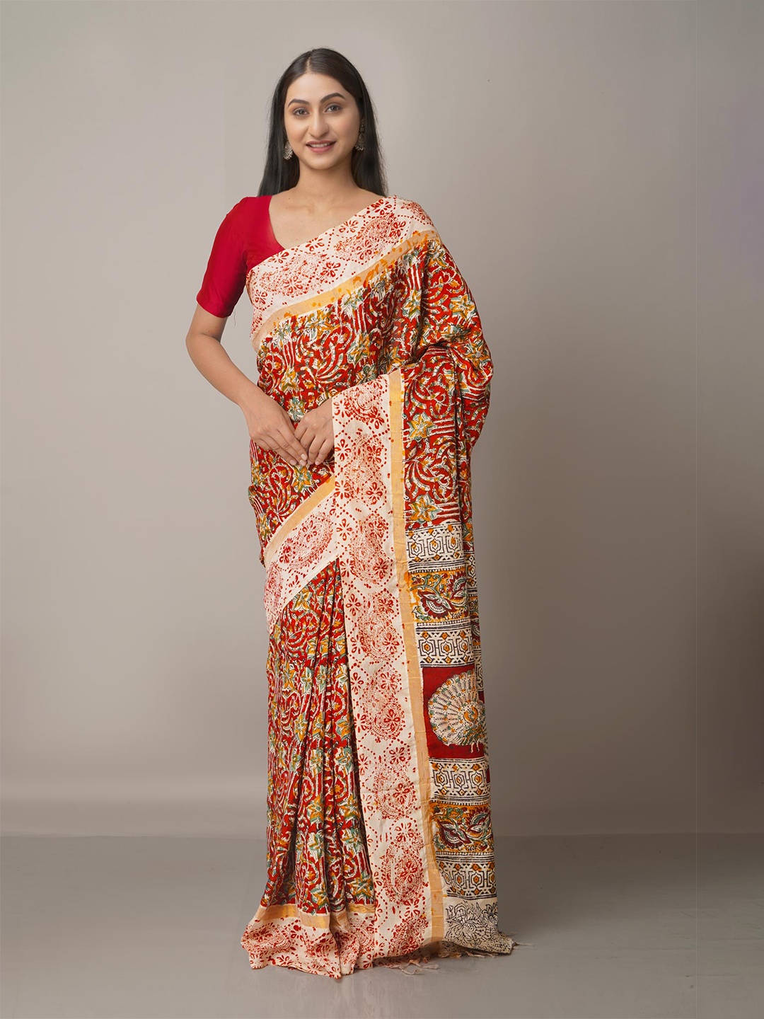 

Unnati Silks Cream-Coloured & Red Kalamkari Pure Silk Block Print Saree