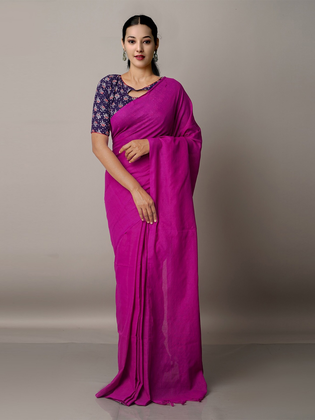 

Unnati Silks Pink Pure Linen Jamdani Saree