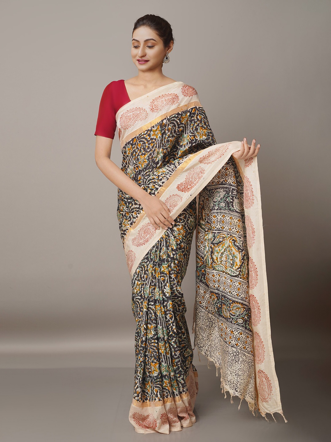 

Unnati Silks Black & Beige Kalamkari Pure Silk Block Print Saree