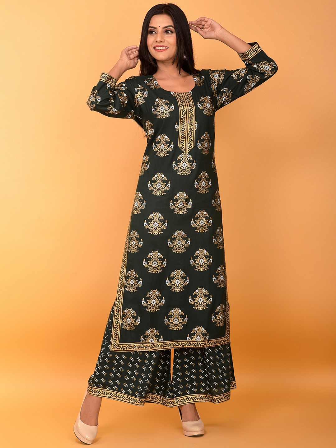 

misbis Women Green Ethnic Motifs Printed Kurta with Palazzos