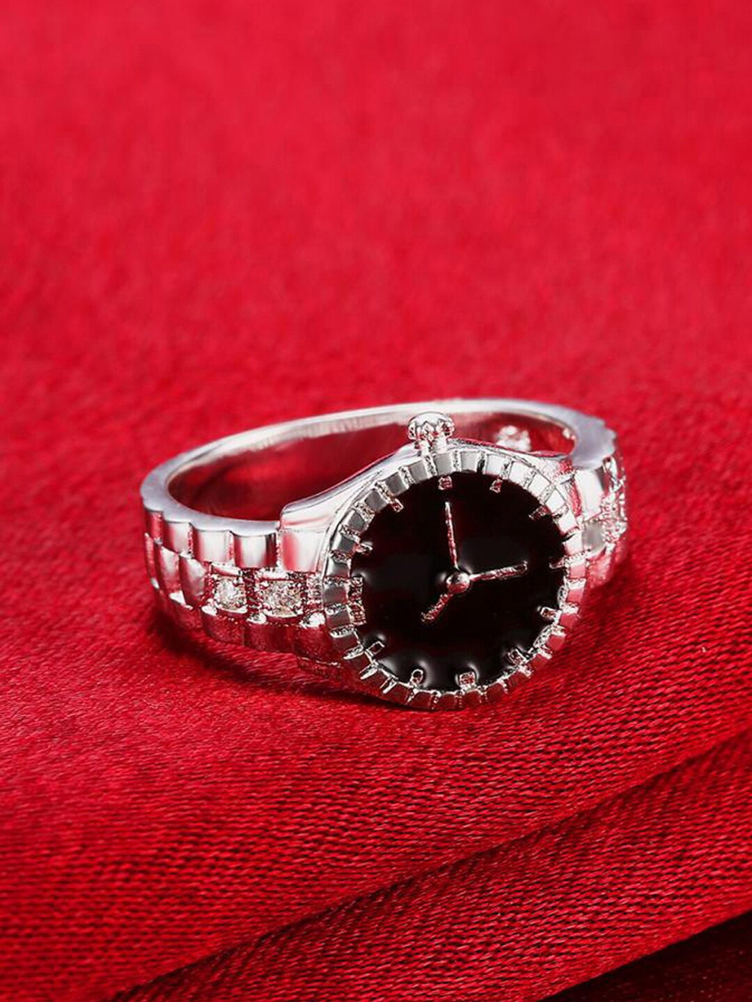 

Designs By Jewels Galaxy Silver-Plated Silver-Toned Adjustable Finger Watch Ring