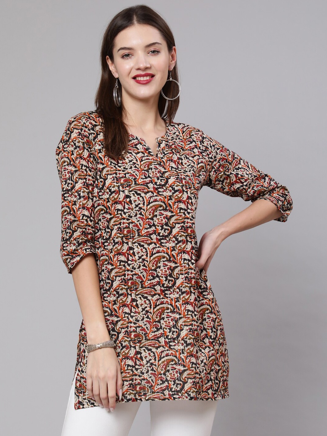 

Nayo Brown & Red Printed Tunic