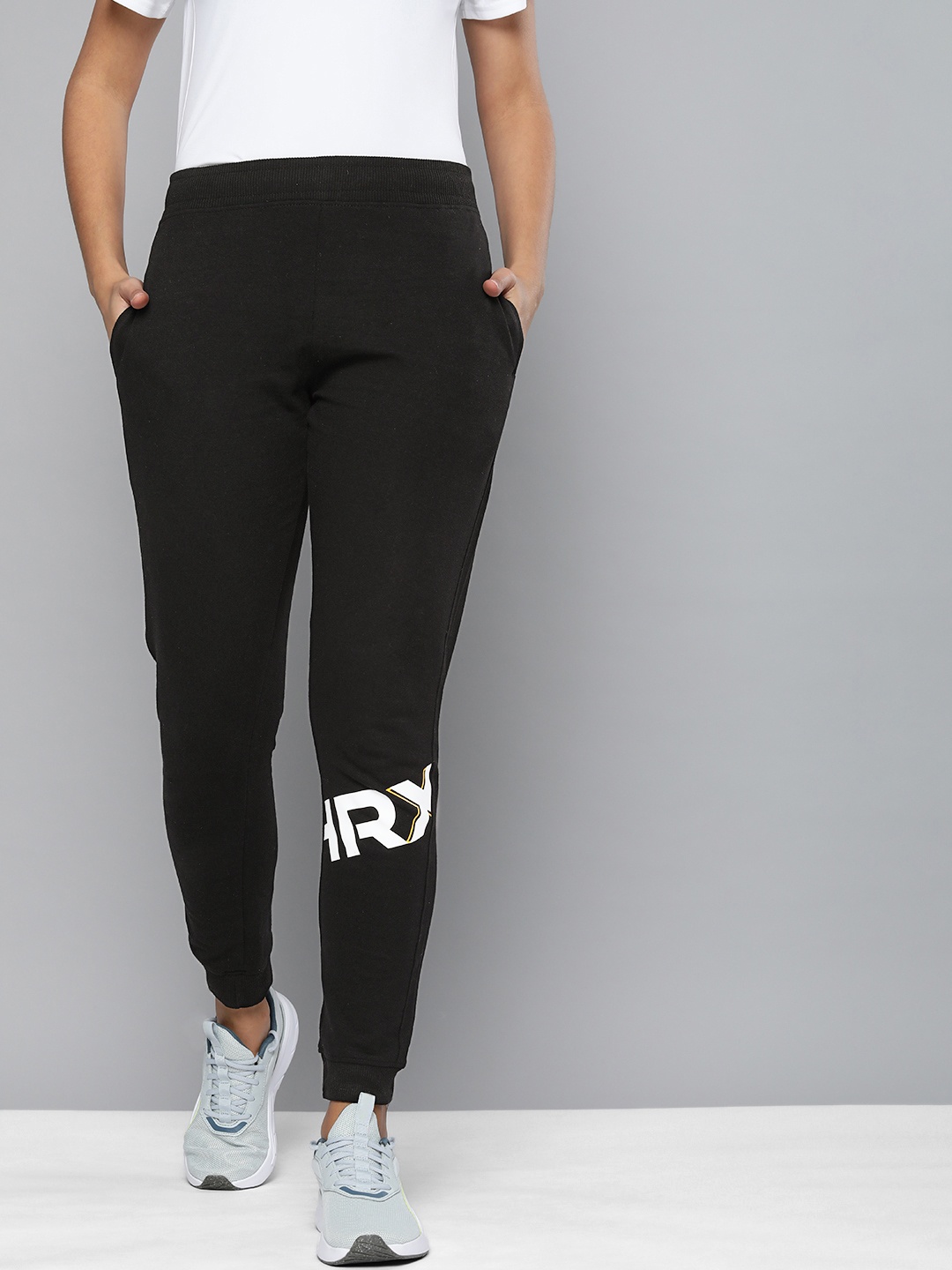 

HRX by Hrithik Roshan Women Solid Regular Fit Joggers, Black