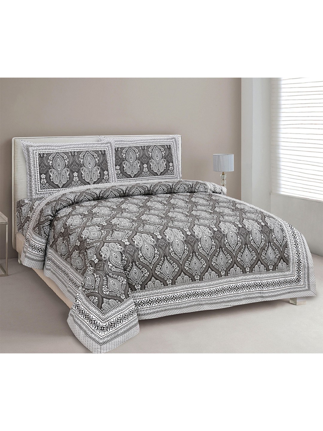 

EasyGoods Grey & Black Ethnic Motifs 300 TC King Cotton Bedsheet with 2 Pillow Covers