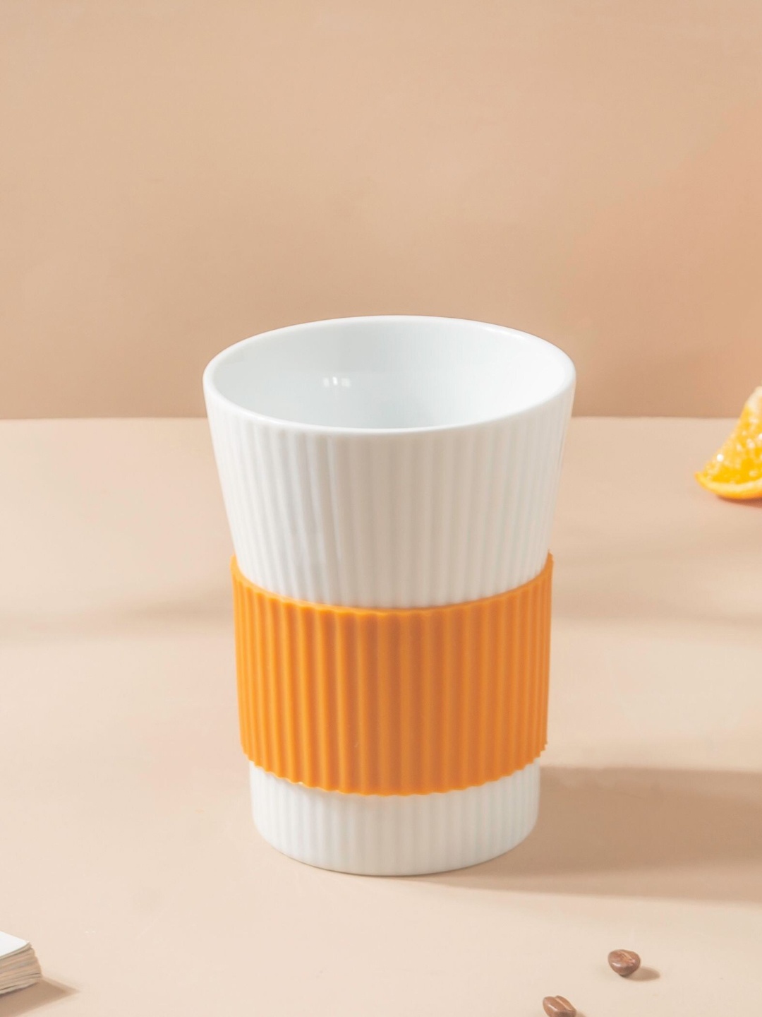 

Nestasia White & Orange Ribbed Tumbler With Silicone Band 350ml