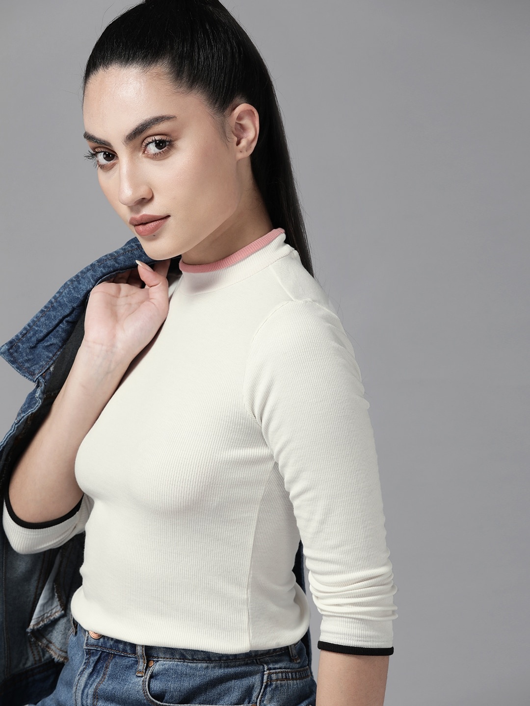 

The Roadster Lifestyle Co. High Neck Knitted Top, White