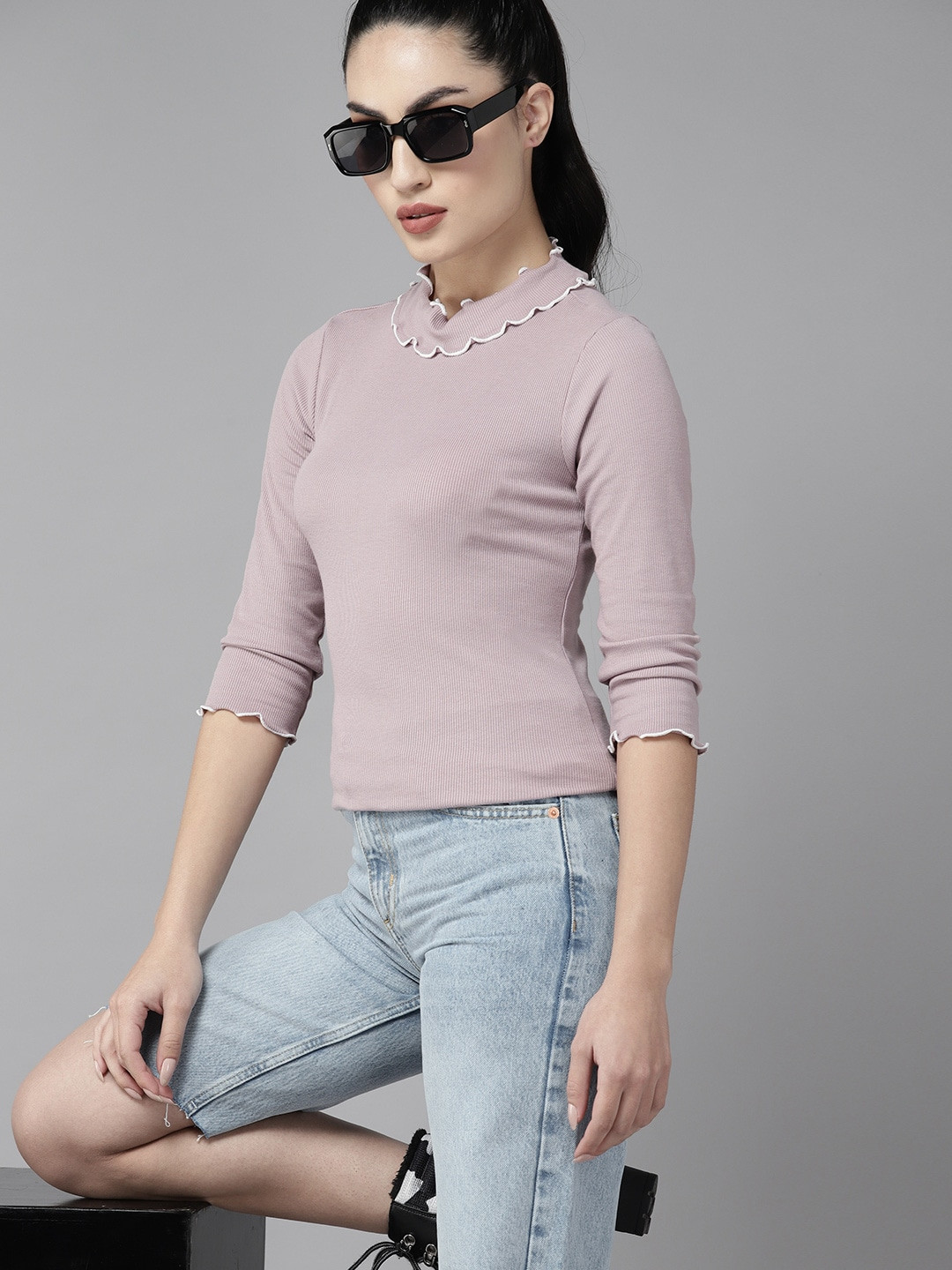 

The Roadster Lifestyle Co. Round Neck Lettuce Edge Top, Mauve
