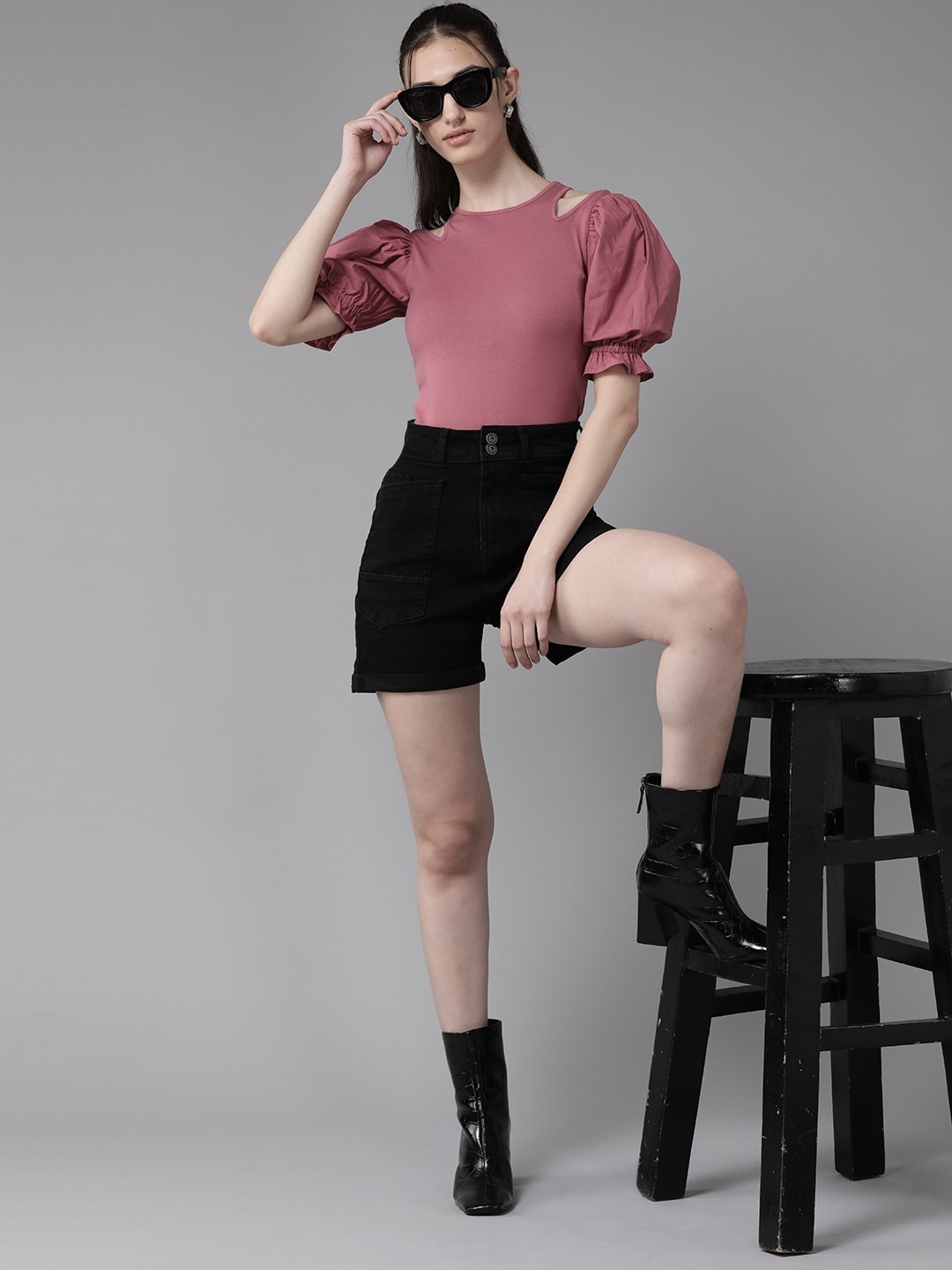 

The Roadster Lifestyle Co. Fitted Cut-out Top, Rose