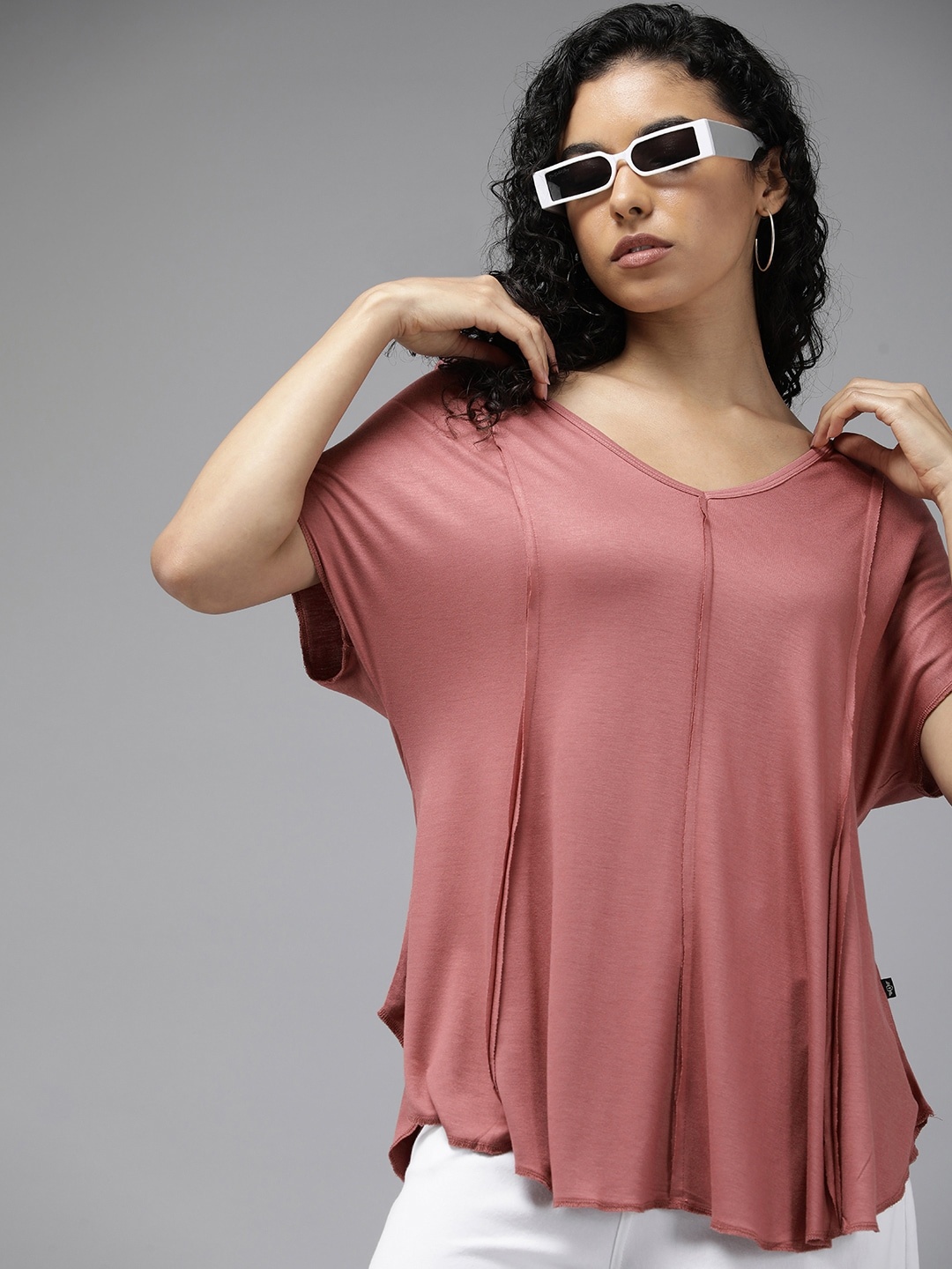 

The Roadster Lifestyle Co. Solid Extended Sleeves Top, Rose