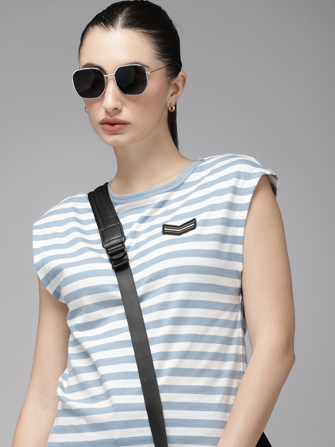

The Roadster Life Co. Striped Pure Cotton Sleeveless T-shirt, Blue