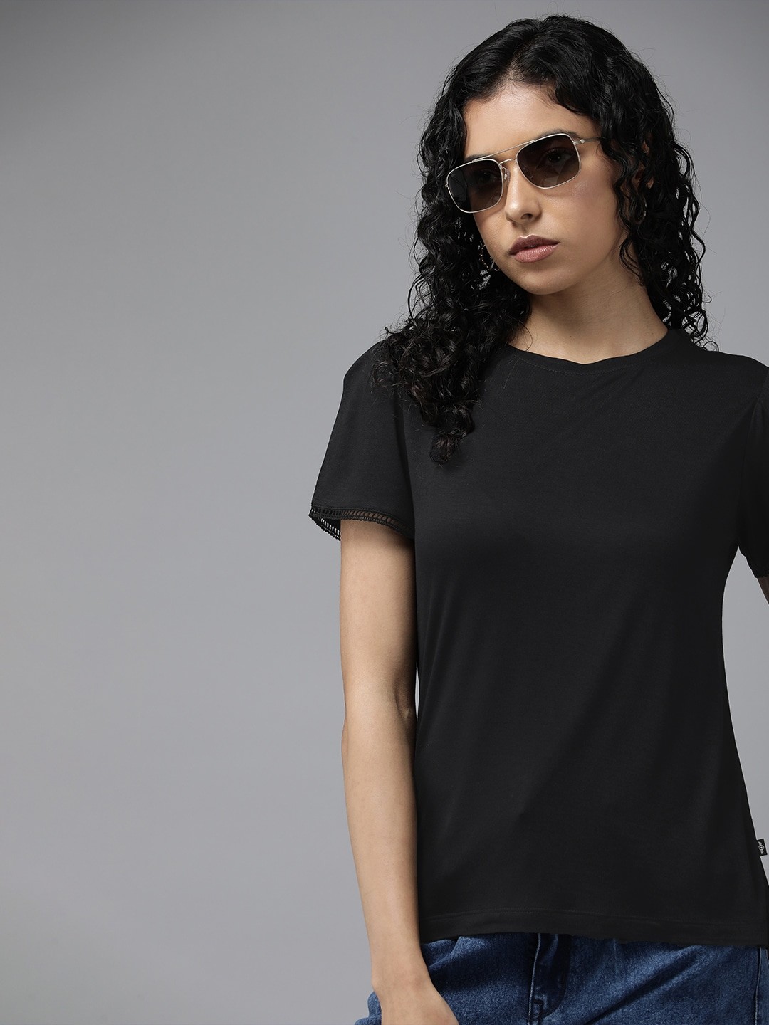 

The Roadster Life Co. T-shirt, Black