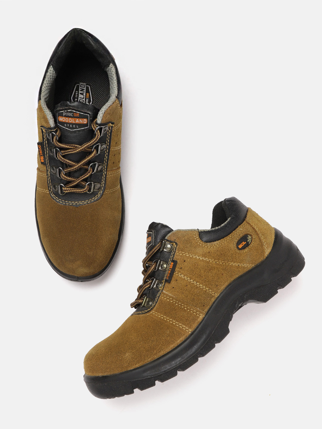 

Woodland Men Camel Brown Solid Leather Sneakers