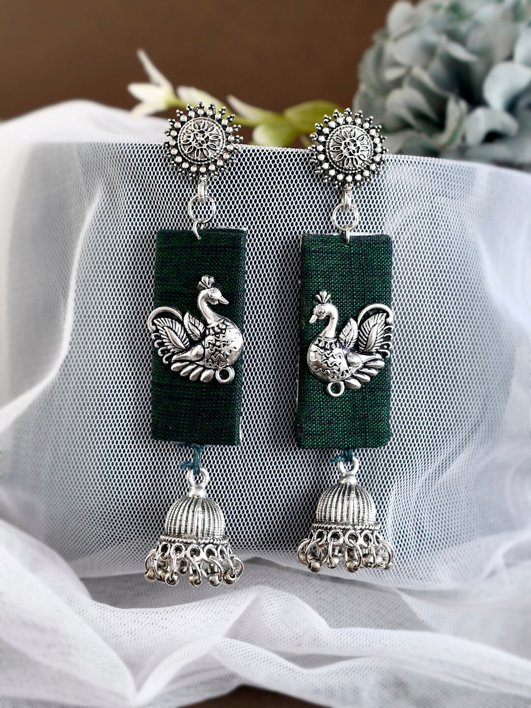 

Shoshaa Women Green Silver-Plated Peacock Shaped Drop Earrings