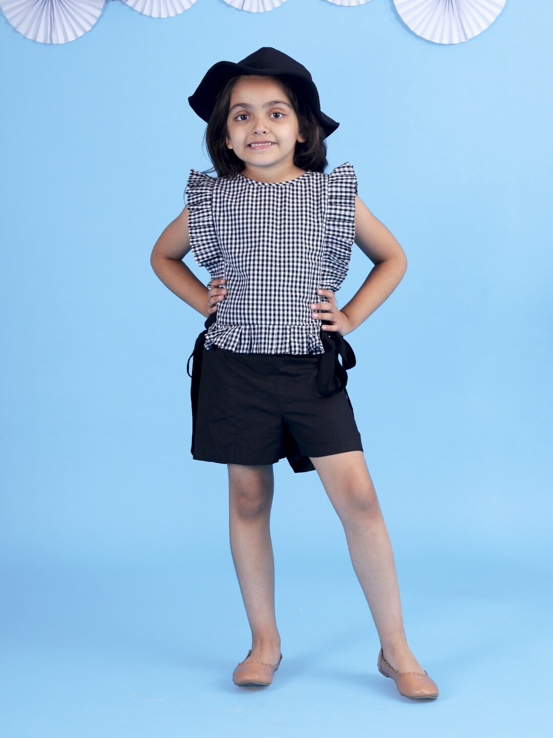 

Beyabella Girls Black & White Checked Pure Cotton Top with Shorts