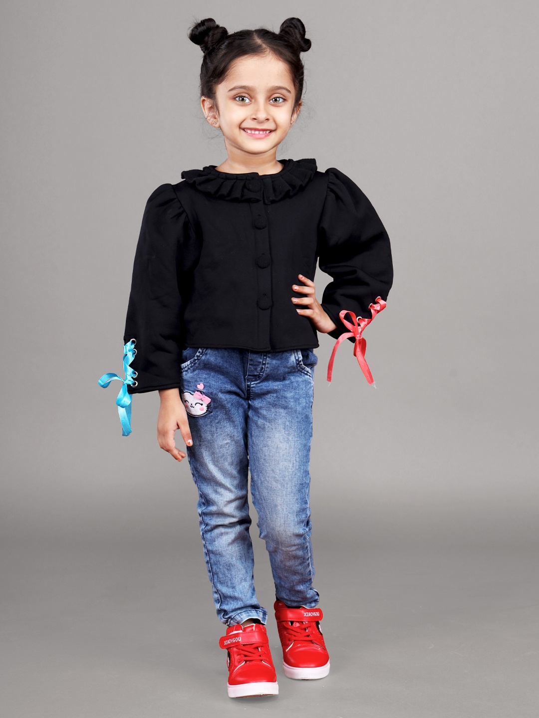 

Beyabella Girls Black Fleece Sweatshirt
