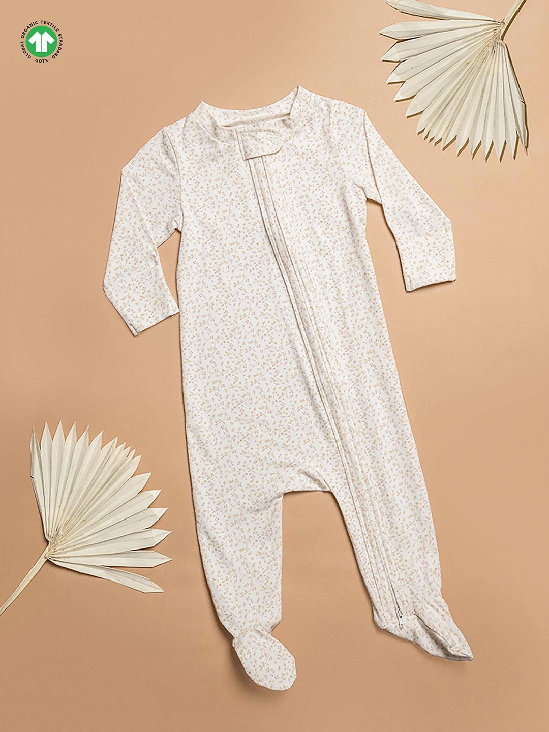 

Greendigo Infants White Printed Organic Cotton Sleepsuit