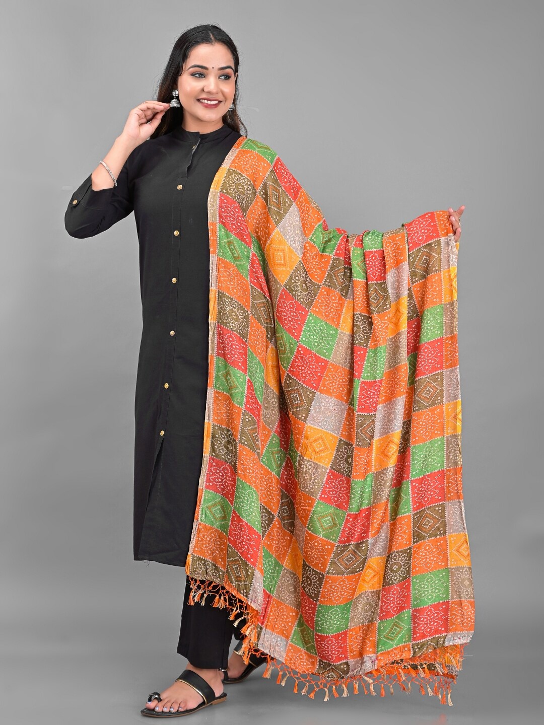 

Apratim Orange & Yellow Printed Bandhani Dupatta