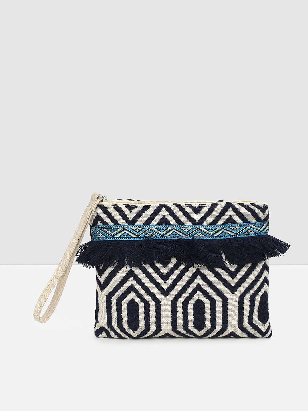 

max Blue And White Swagger Sling Bag With Tasseled
