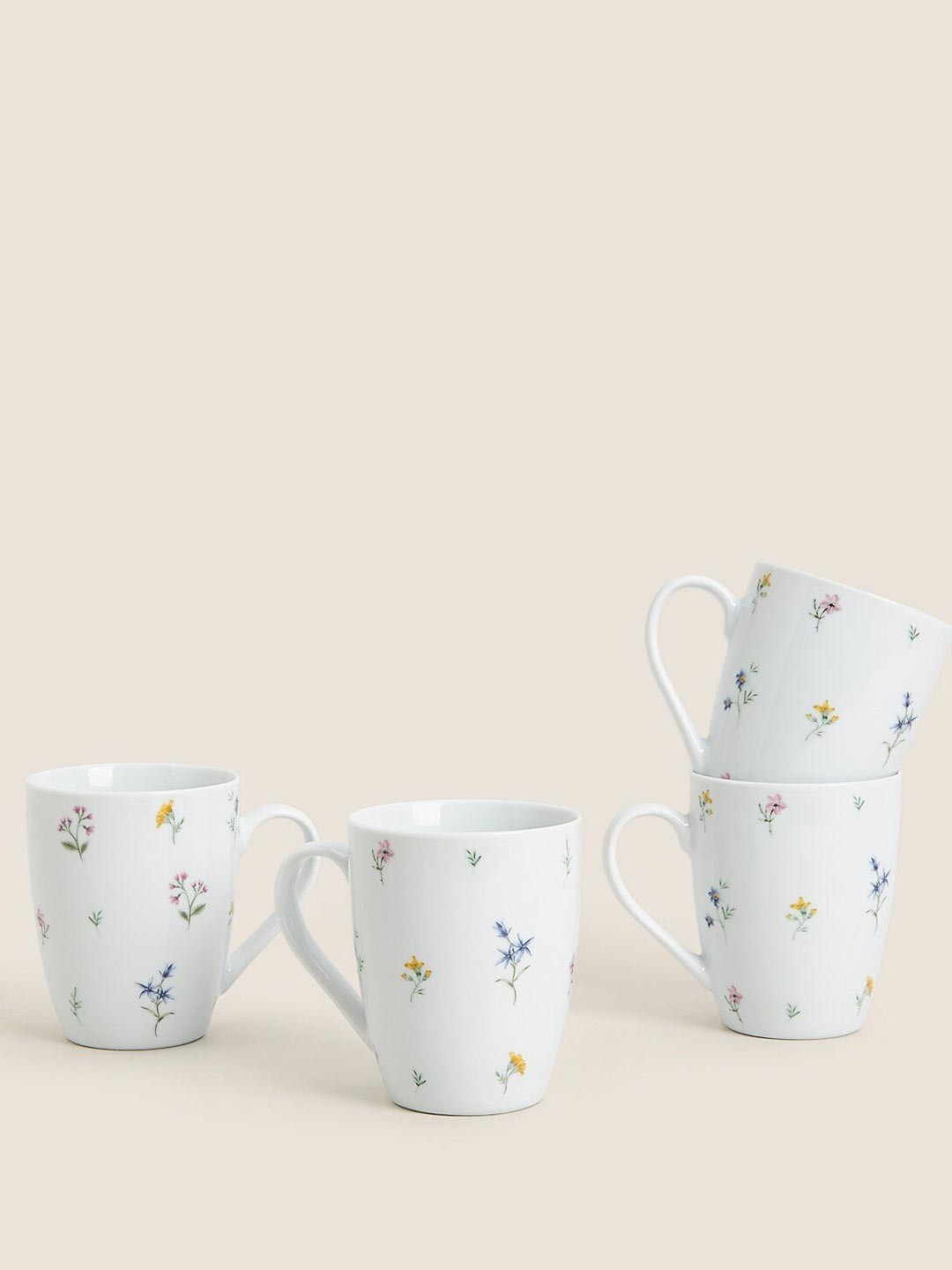 

Marks & Spencer Set of 4 Printed Porcelain Glossy Mugs 300 ml Each, White