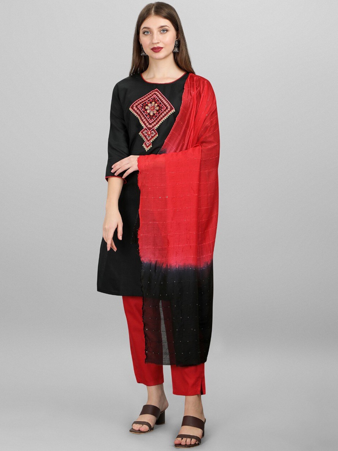 

MORLY Yoke Design Mirror Work Kurta With Trousers & Dupatta, Black